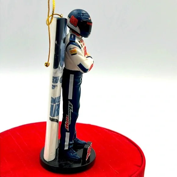 Dale Junior National Guard 88 NASCAR 2008  ornament - Picture 4 of 11